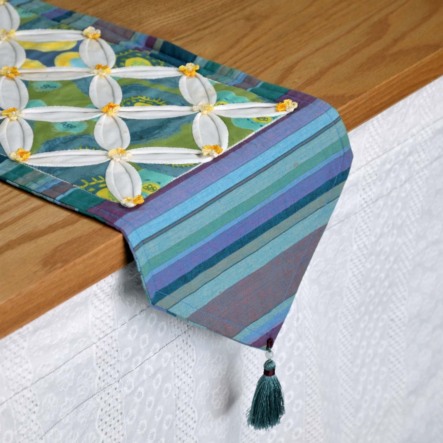 ingriTAO Handcrafted Cathedral Window Table Runner with Crocheted Florals - ingriTAO