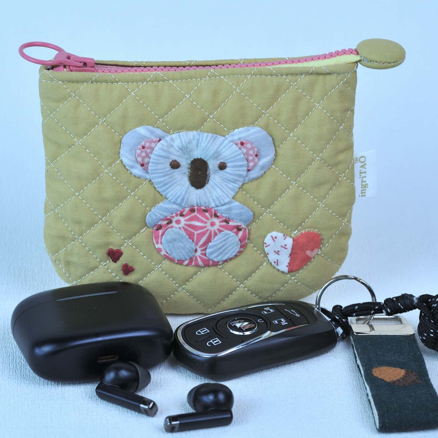 ingriTAO Koala Quilted Appliqued Hand Stitched Coin Purse Card Case Capacity for key - ingriTAO