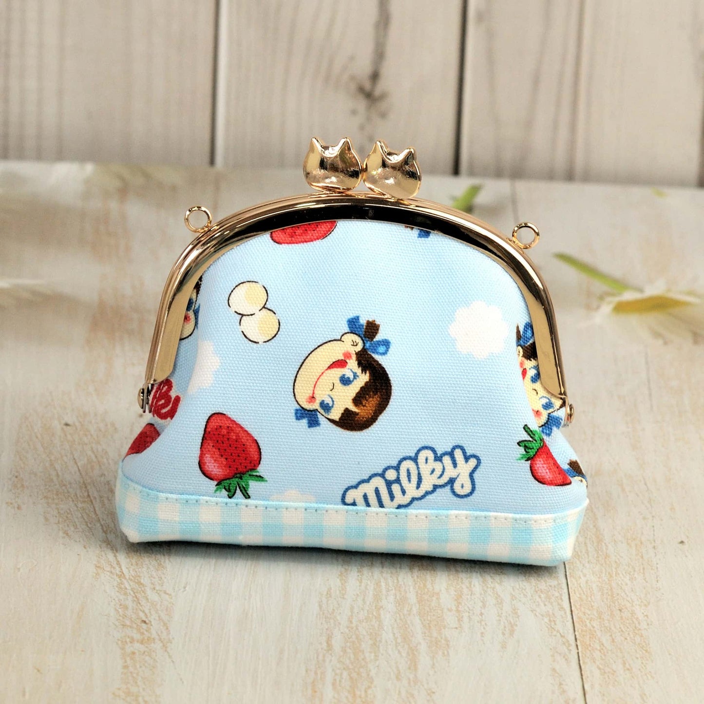 ingriTAO Milky Style Cute Mini Kiss Lock Coin Purse Front - ingriTAO