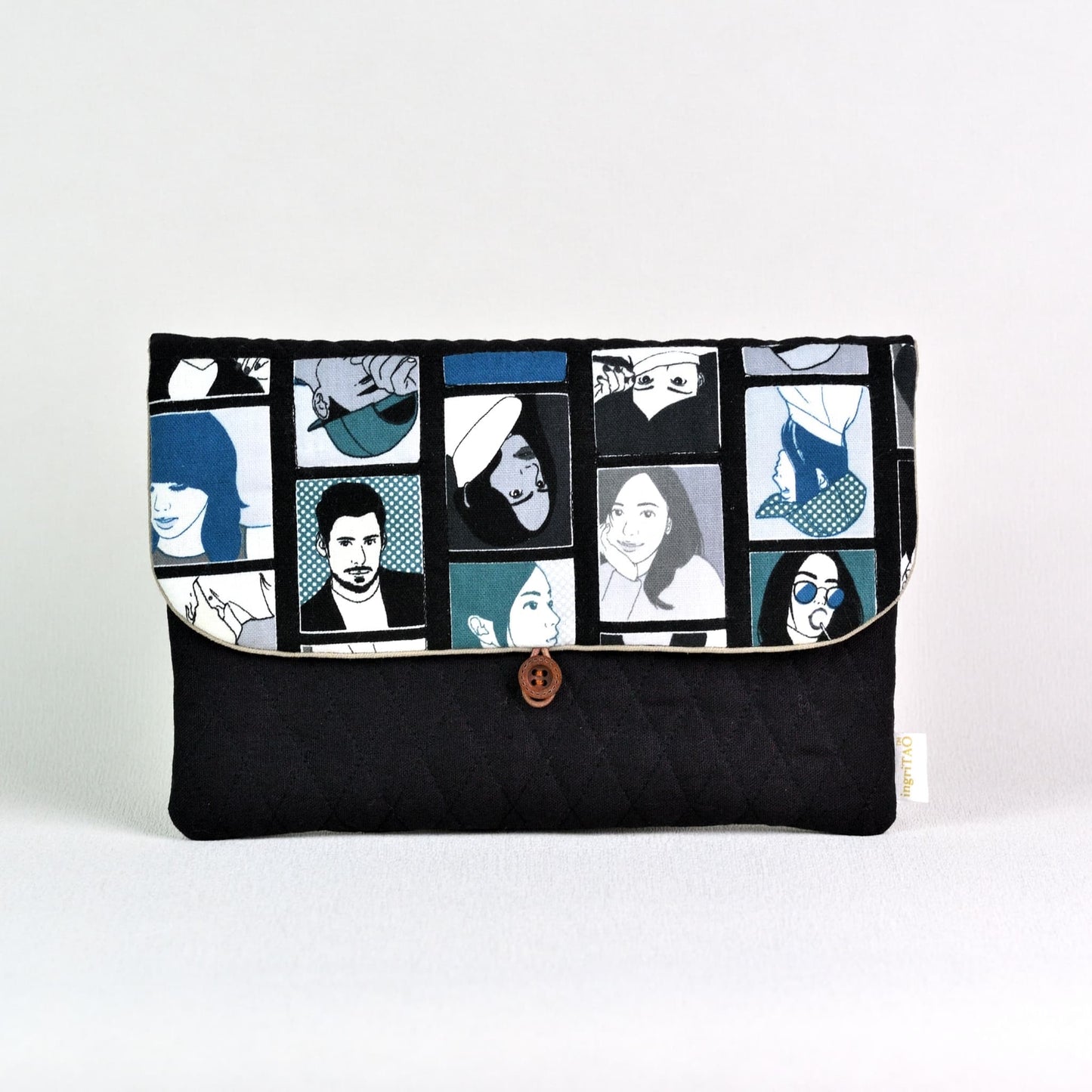 ingriTAO Pop Art iPAD Quilted Padded Sleeve for Mini Front Side - ingriTAO