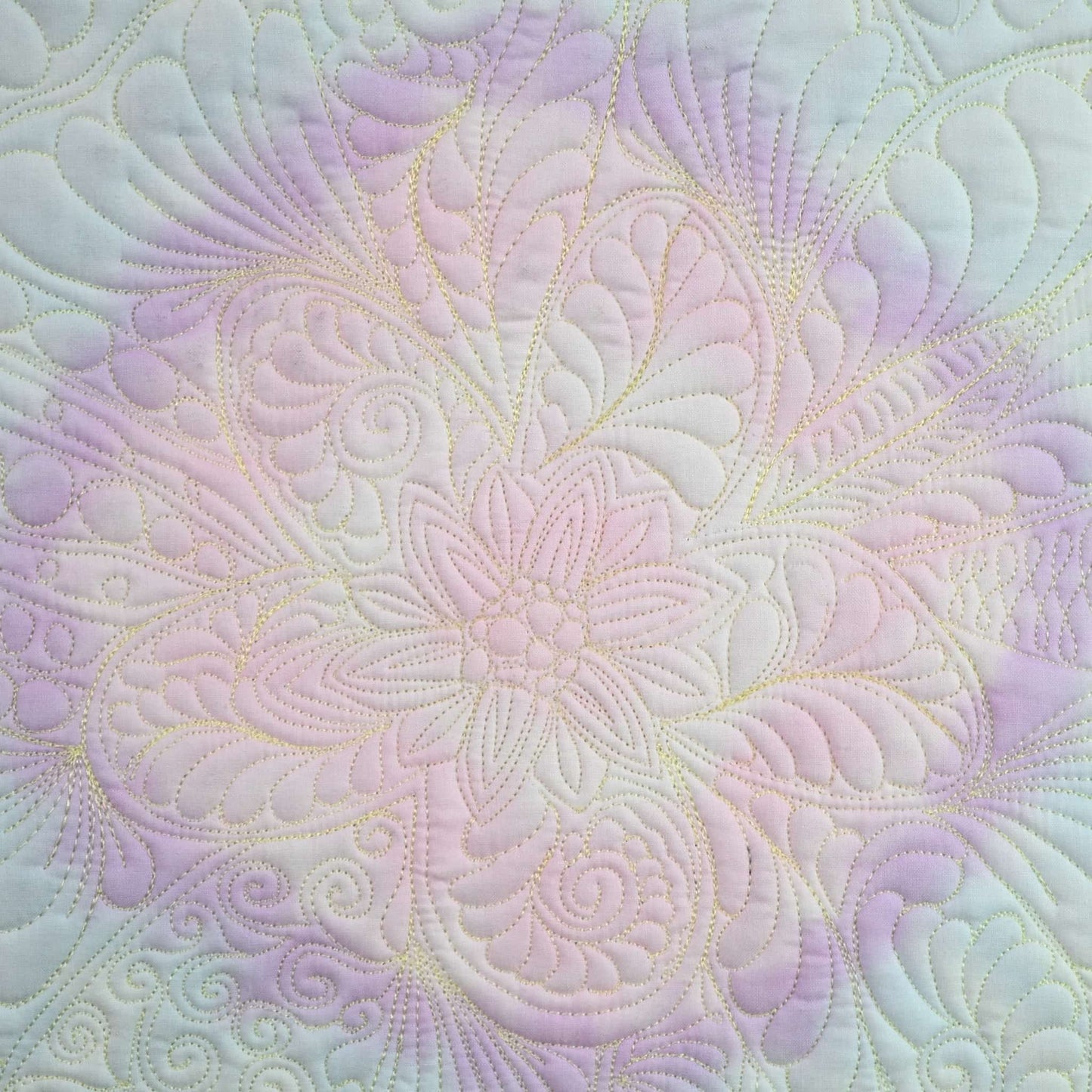 ingriTAO Quilting Art " Quilted Reflections " Wall Hanging Center - ingriTAO