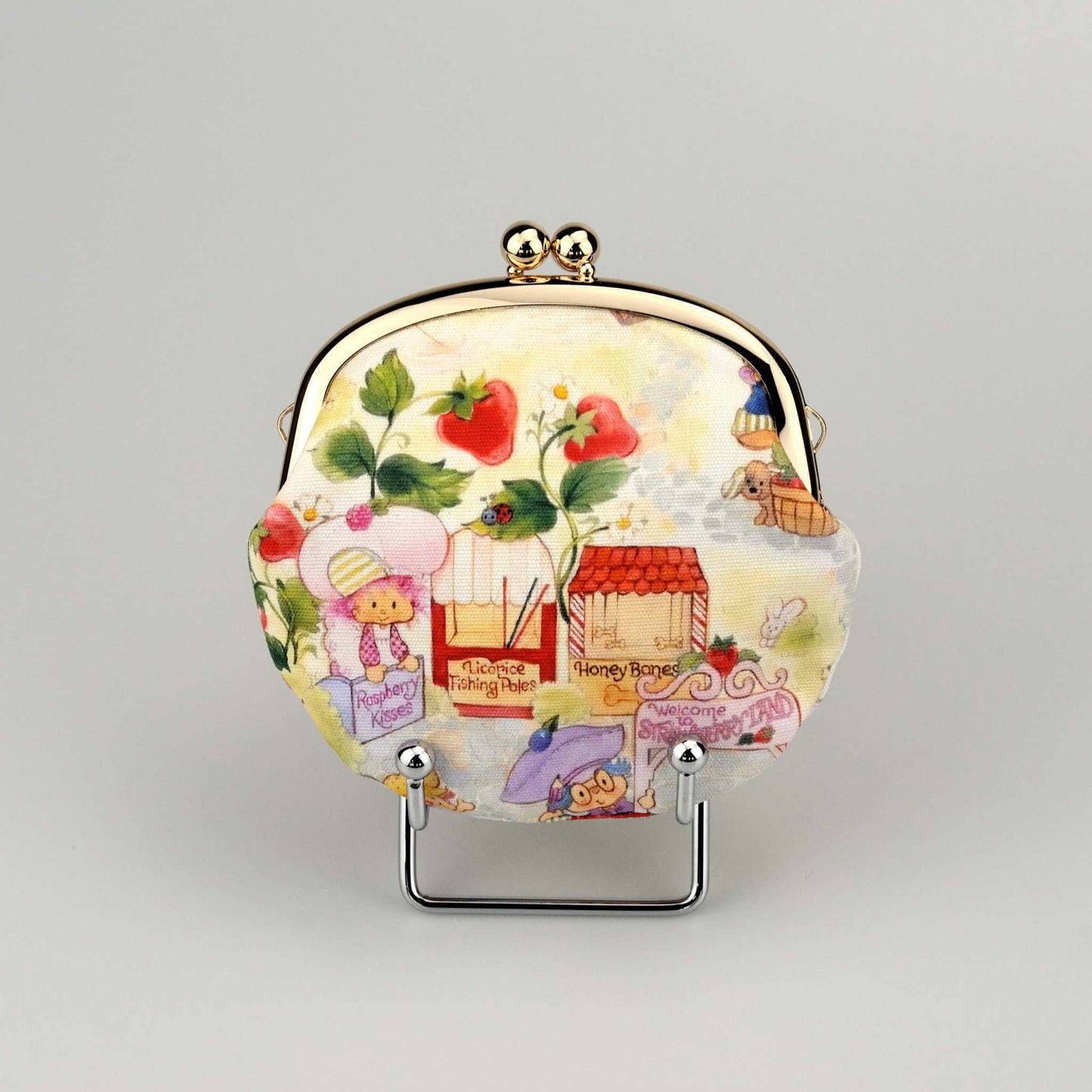 ingriTAO Strawberry Girl Kiss Lock Coin Purse Back Side - ingriTAO