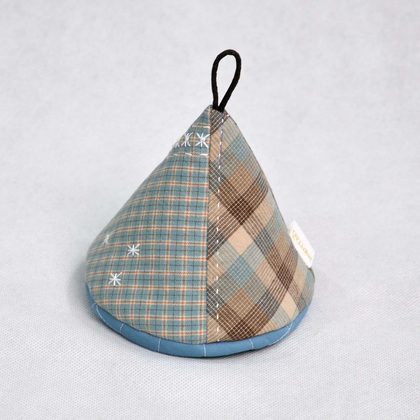 ingriTAO Twinkle Quilted Pot Holder - ingriTAO