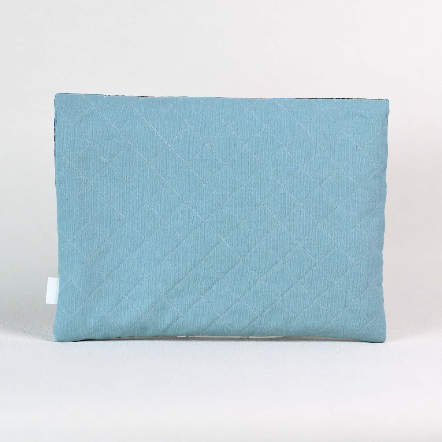 ingriTAO Vincent IPAD Quilted Padded Case Sleeve - ingriTAO