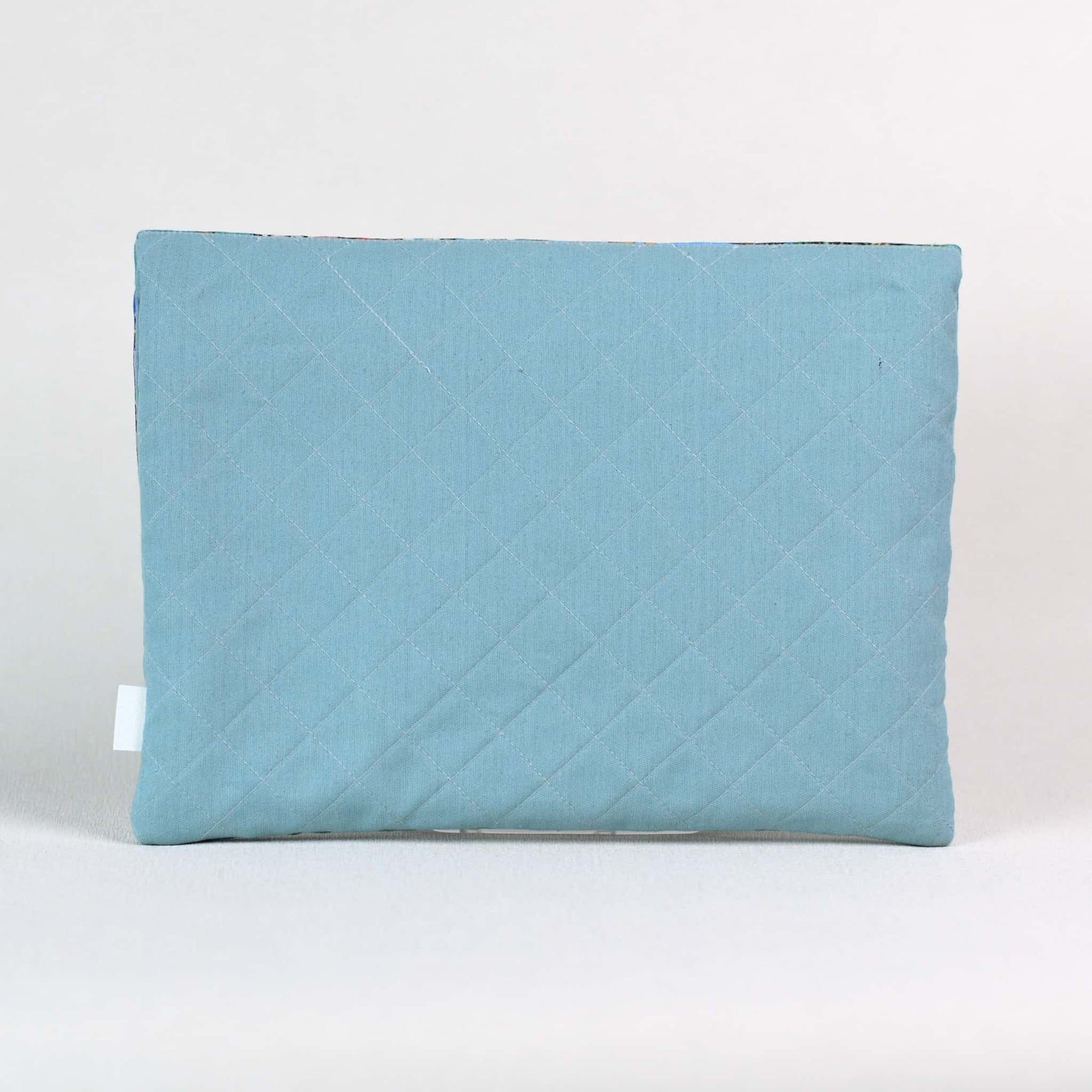 ingriTAO Vincent IPAD Quilted Padded Case Sleeve - ingriTAO