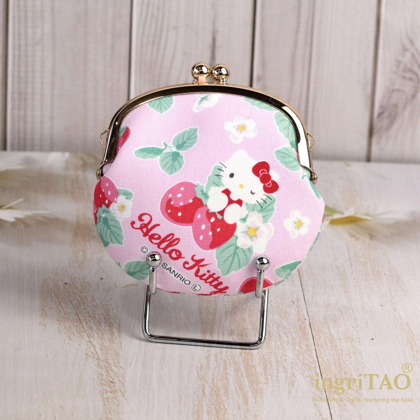 ingriTAO Hello Kitty Style Kiss Lock Coin Purse back