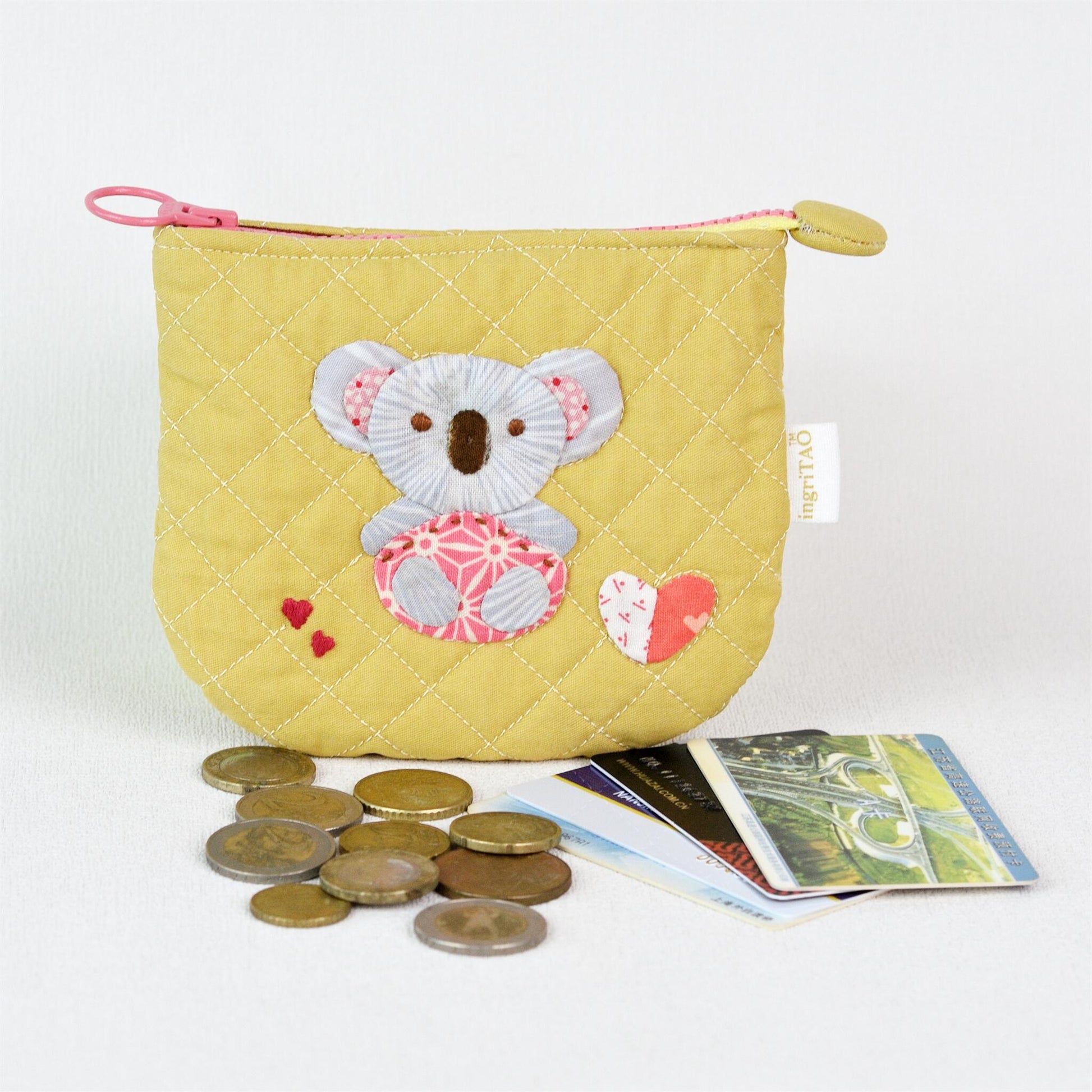 ingriTAO Koala Quilted Appliqued HandStitched Coin Purse capacity