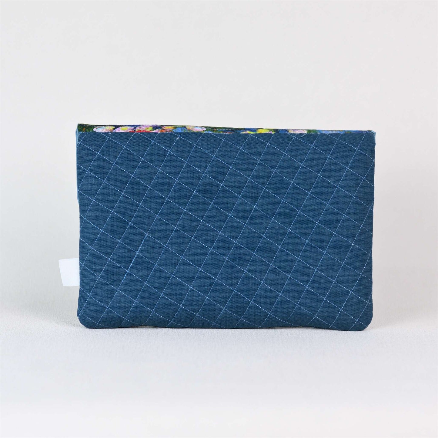 ingriTAO Monet Quilted iPAD Protective Sleeve back mini