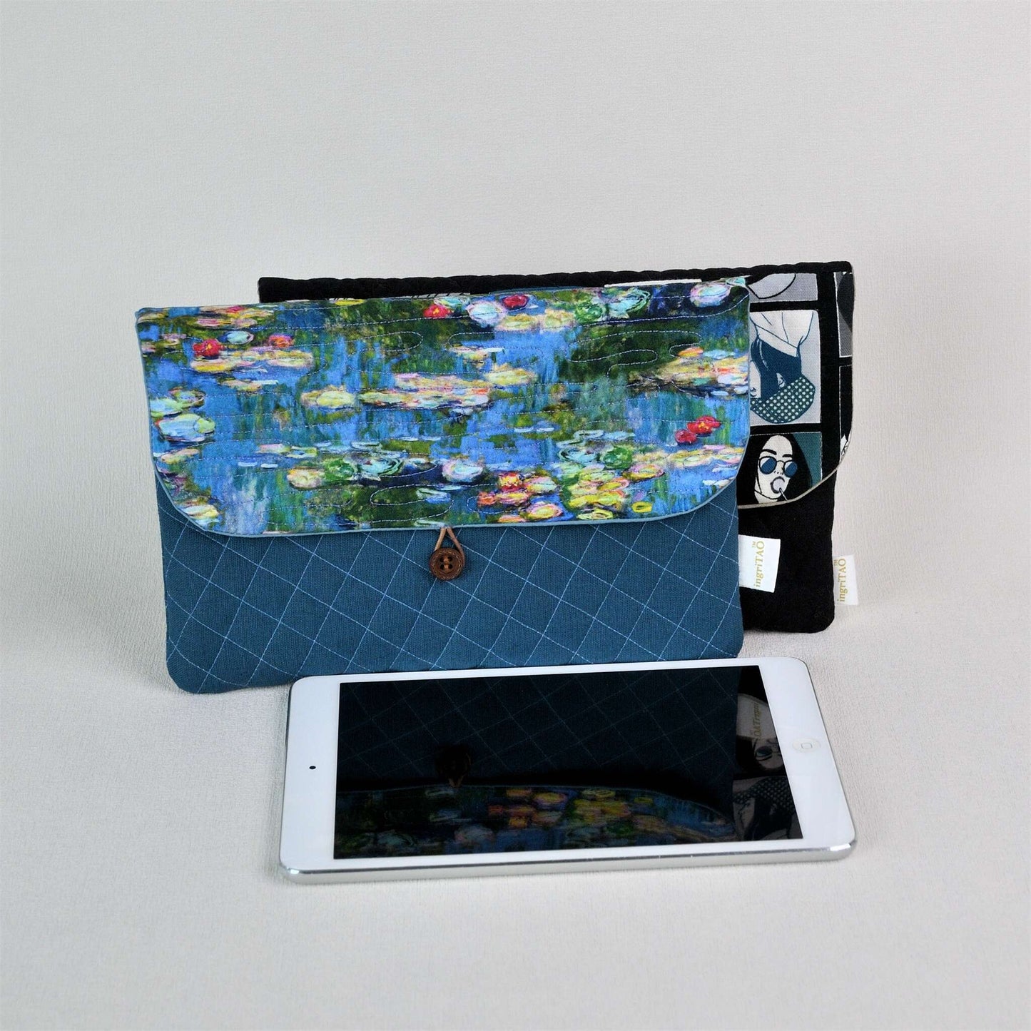 ingriTAO Monet Quilted iPAD Protective Sleeve size mini