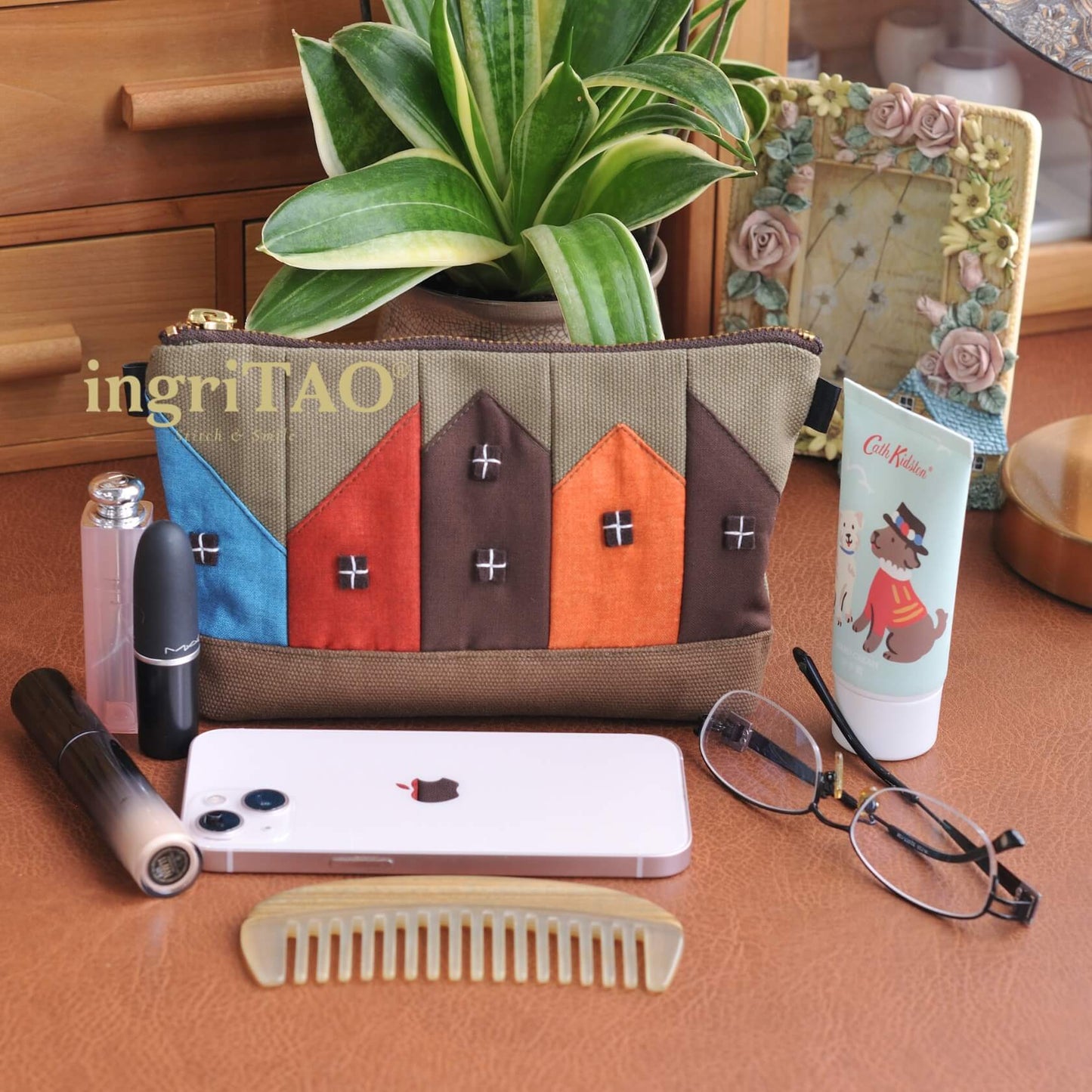 IngriTAO  Handmade Cute Canvas Makeup Bag Small Cosmetic Bag for Purse